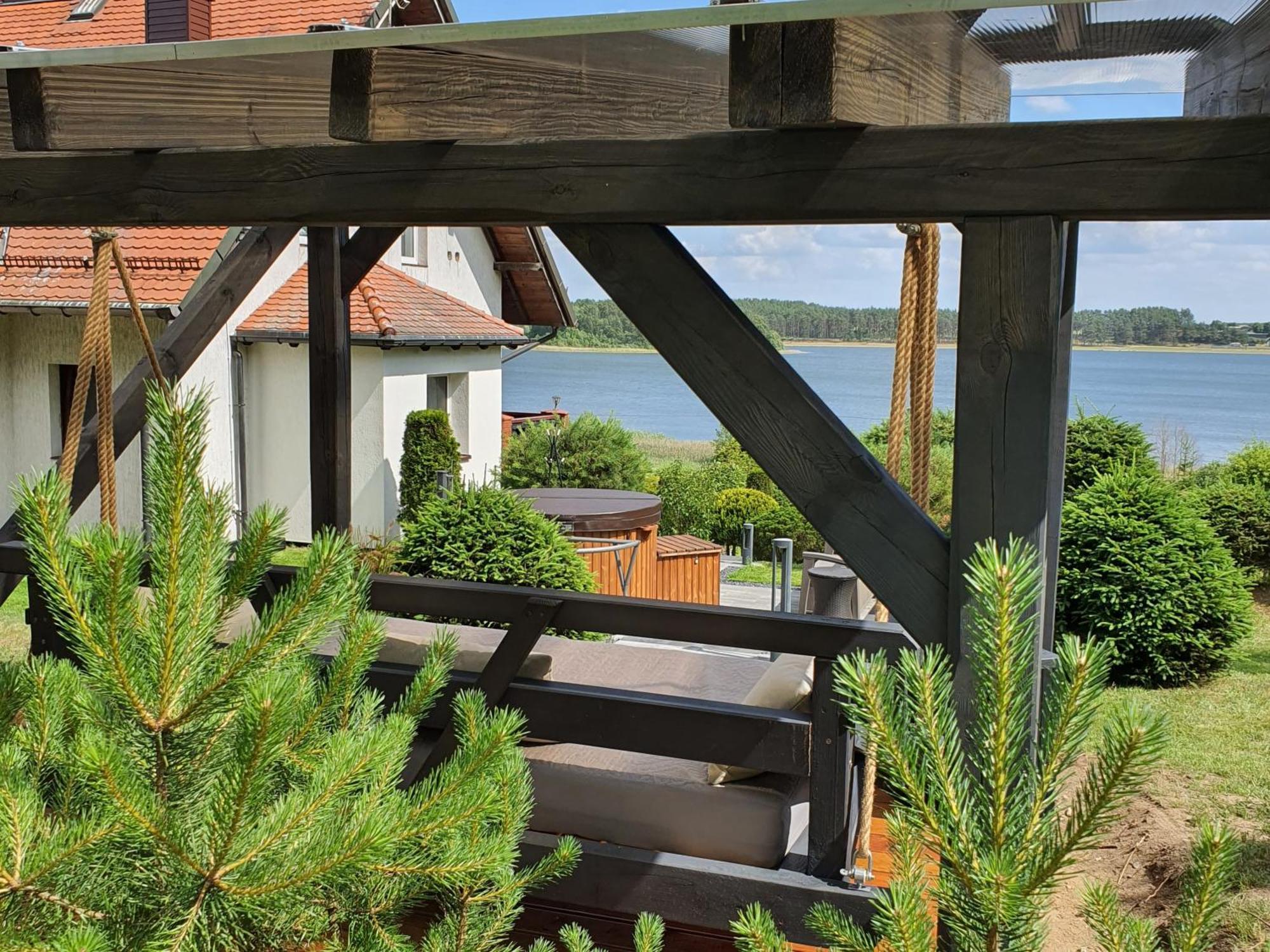 Dom Na Wzgorzu Z Widokiem Na Jezioro Z Balia I Sauna Lipnica  Exterior foto
